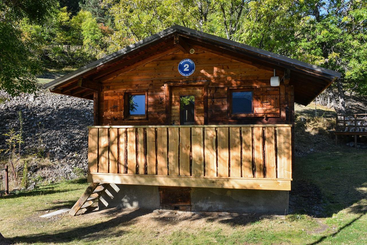 La Ferme De Belline Chalets Ou Gites & Spa Briançon Exterior foto