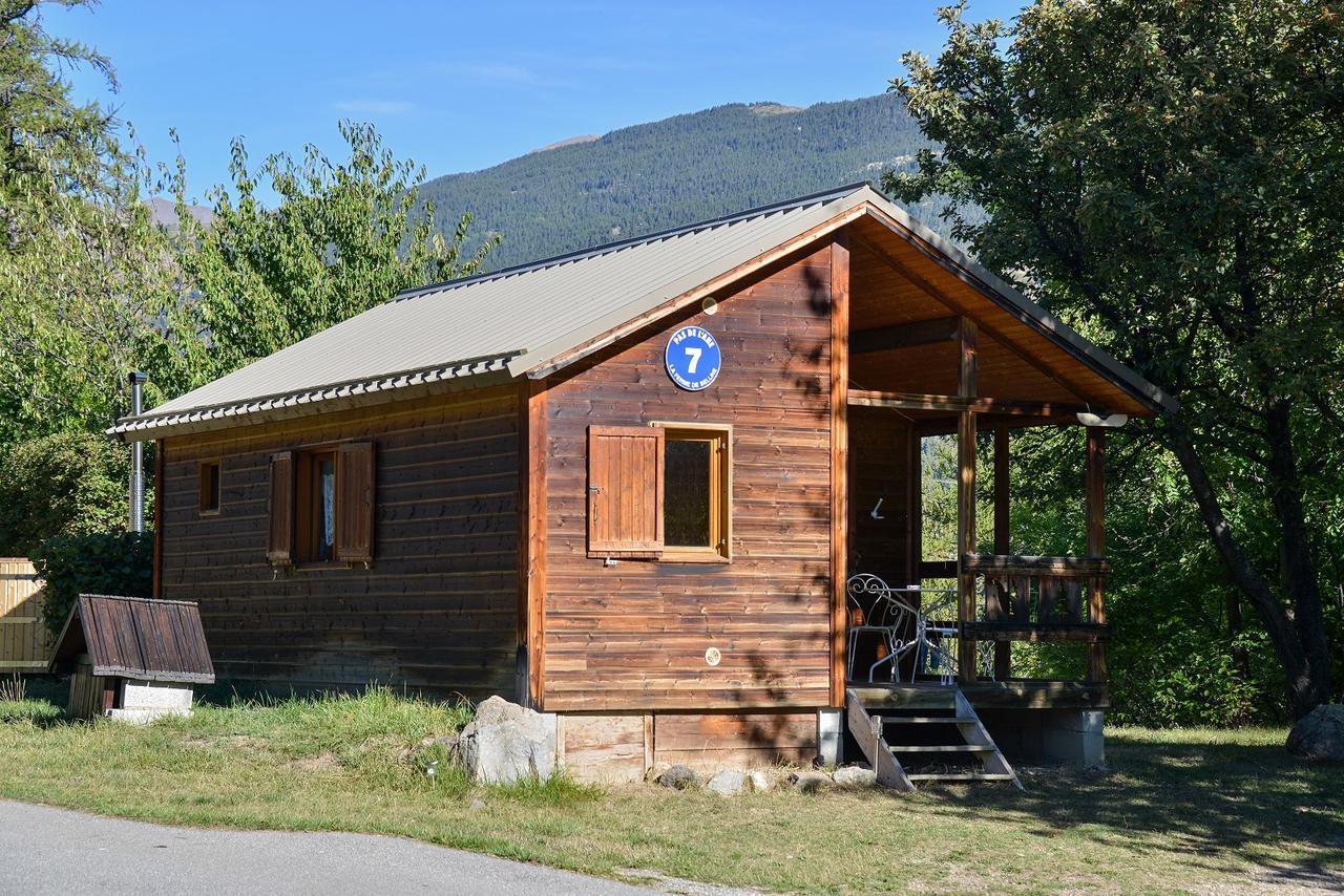 La Ferme De Belline Chalets Ou Gites & Spa Briançon Exterior foto