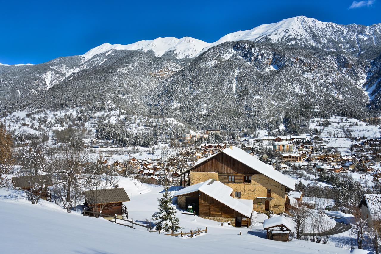 La Ferme De Belline Chalets Ou Gites & Spa Briançon Exterior foto