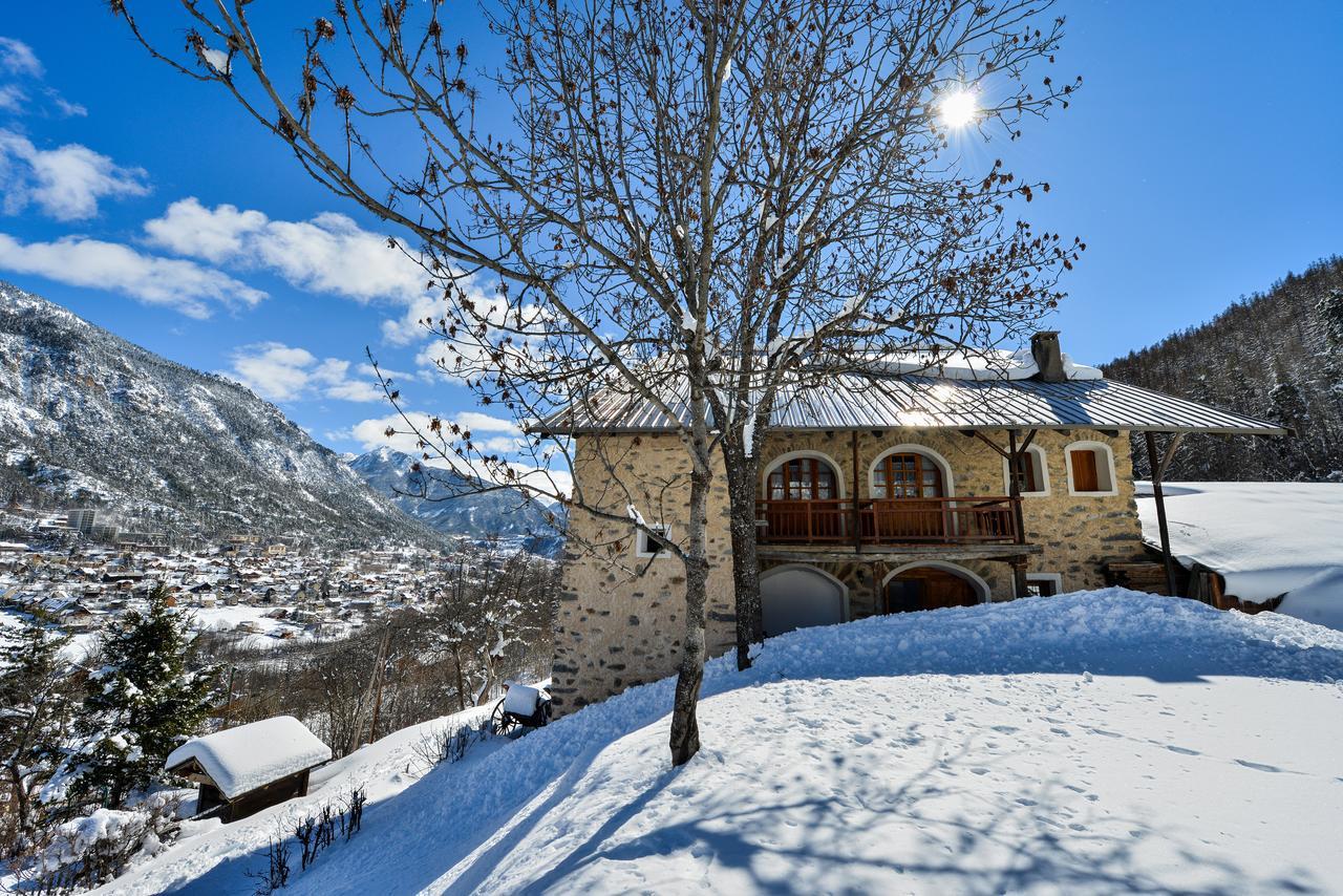 La Ferme De Belline Chalets Ou Gites & Spa Briançon Exterior foto