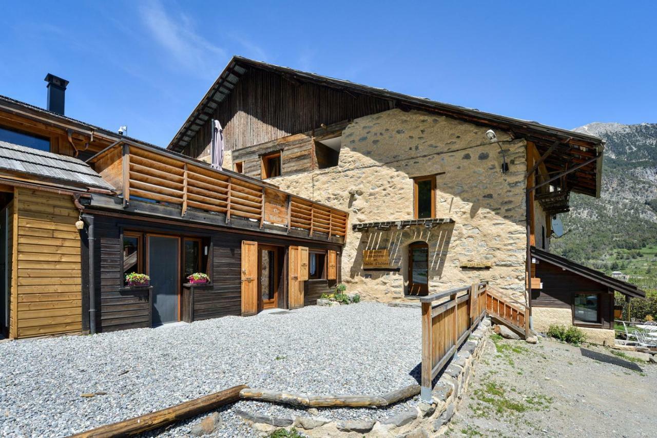 La Ferme De Belline Chalets Ou Gites & Spa Briançon Exterior foto