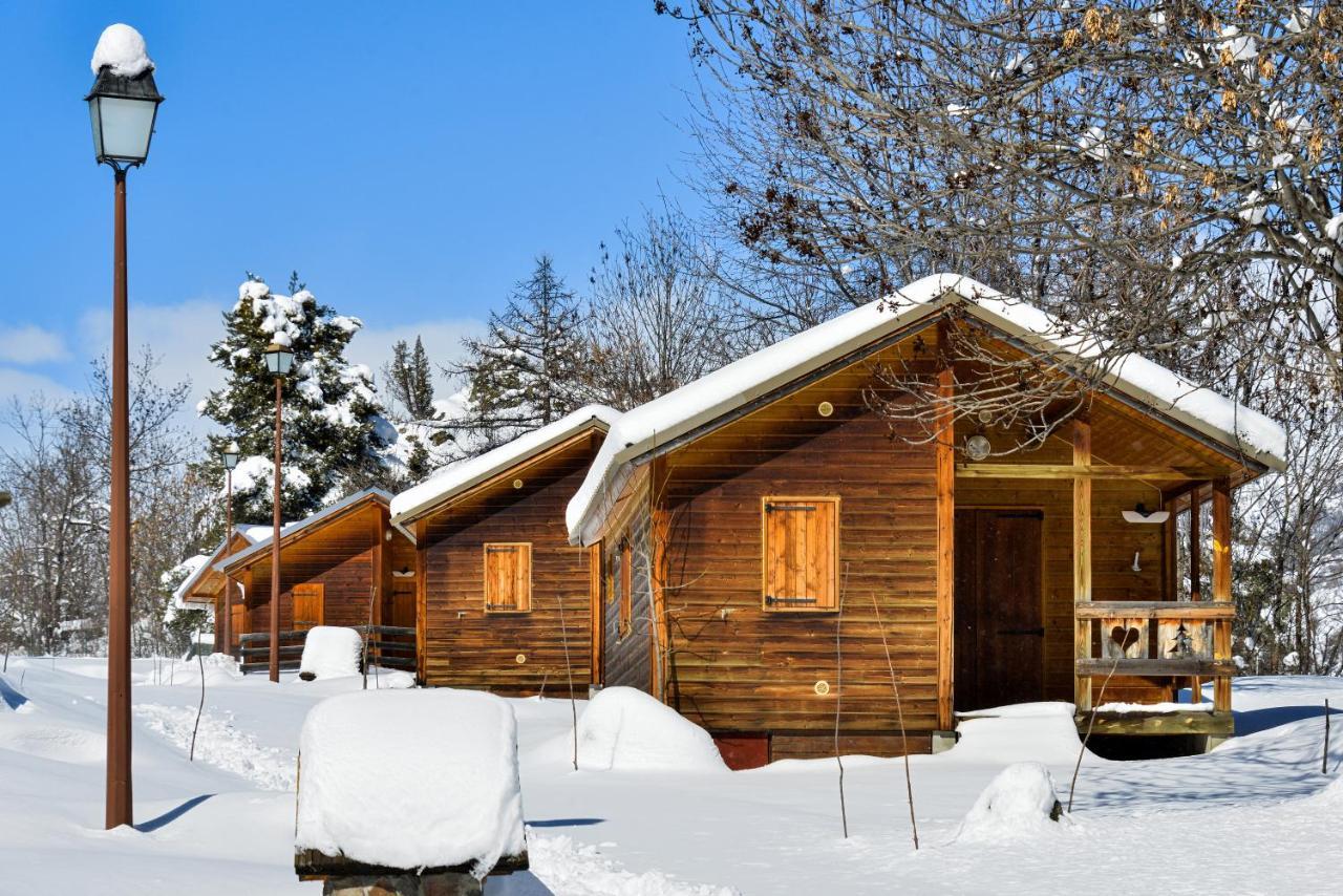 La Ferme De Belline Chalets Ou Gites & Spa Briançon Exterior foto